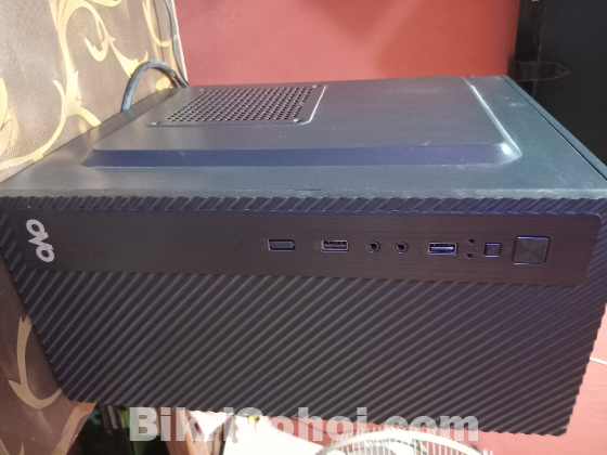 Desktop computer